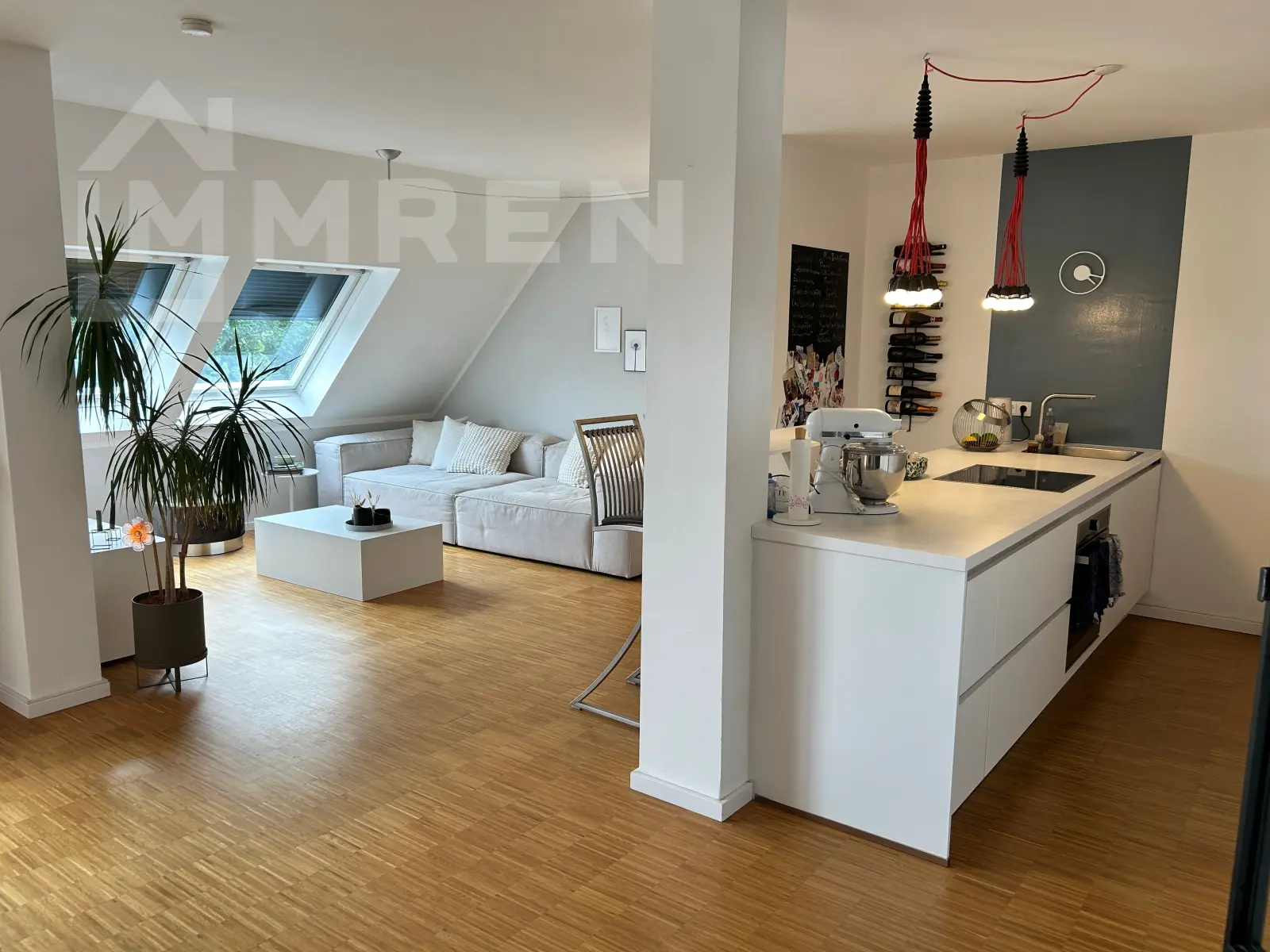 4-Bedroom Maisonette Apartment